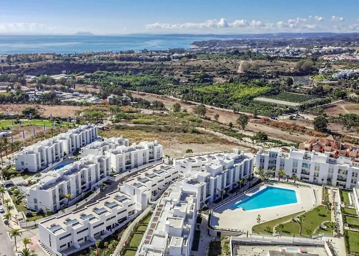 Lm11.1a- Modern Flat Amazing Views شقة *