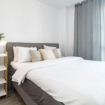 Lm111a - Modern Flat, Amazing Views Estepona