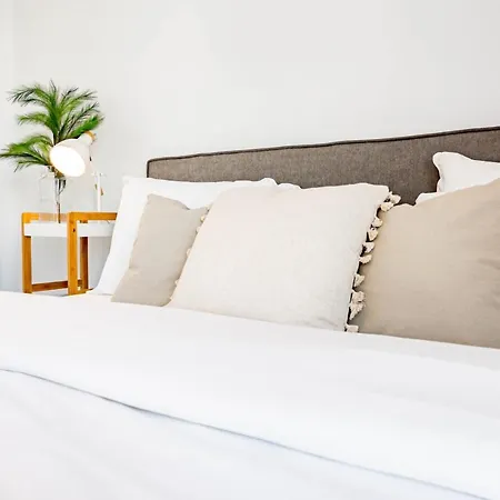 Lm111a- Modern Flat, Amazing Views *