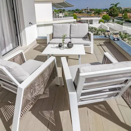 Apartment Lm111a- Modern Flat, Amazing Views Estepona