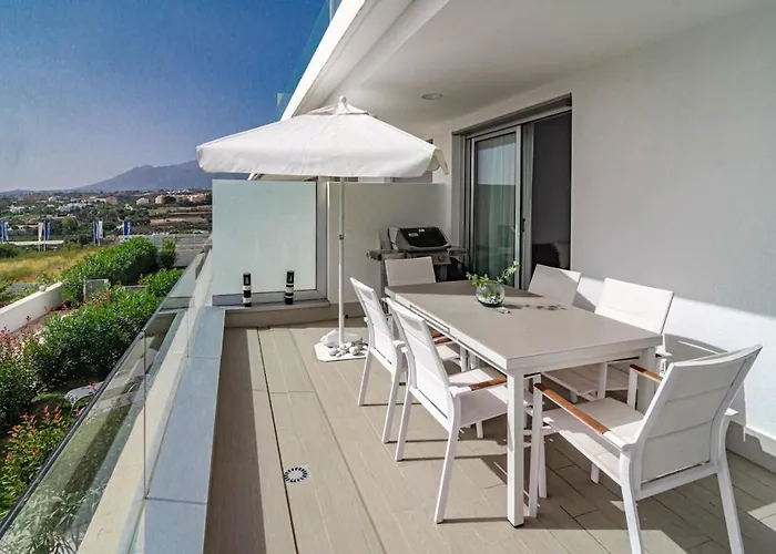 Lm11.1a- Modern Flat Amazing Views *